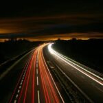 ograniczenie prędkości na autostradzie