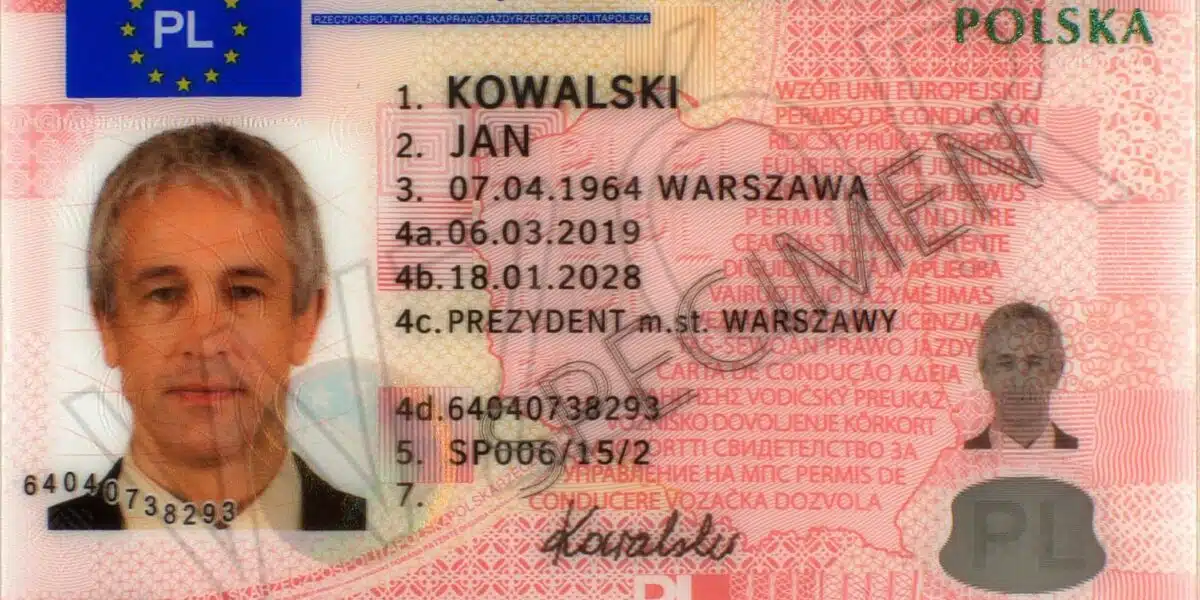 Polskie prawo jazdy bezterminowe: Wymiana. Przepisy. Kiedy i czy każdy musi je wymienić?