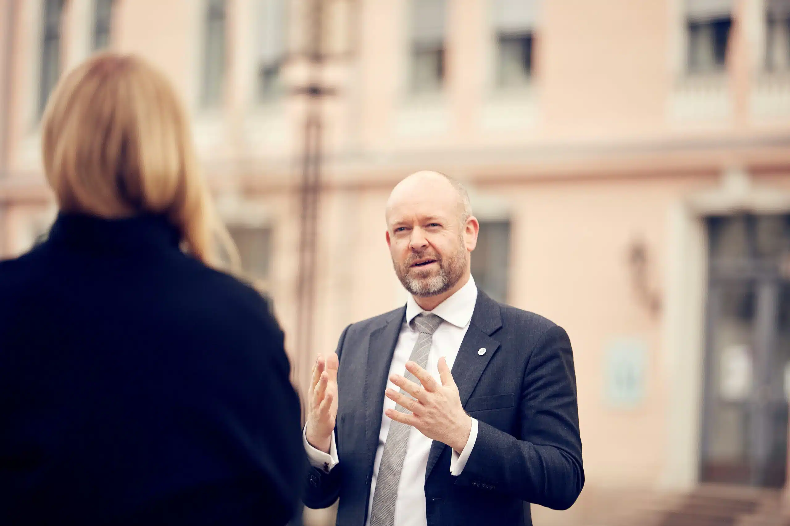 Firmy straciły zaufanie do polityków