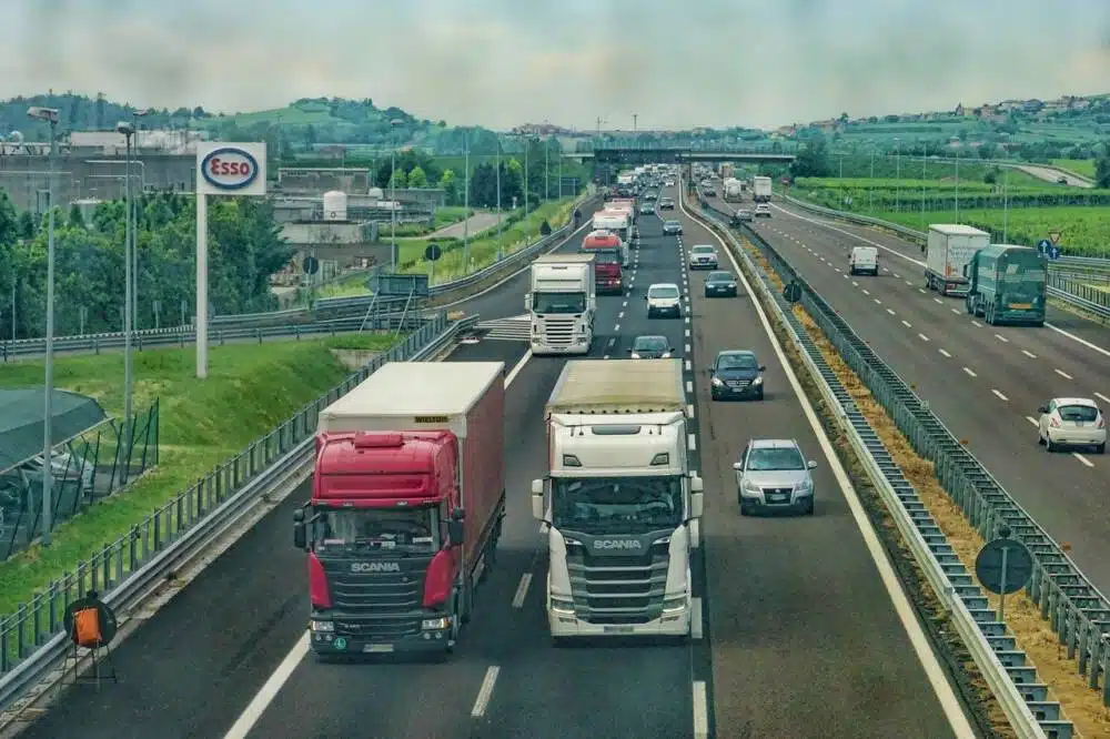 W imieniu Ministerstwa Transportu i Komunikacji Norweski Zarząd Dróg Publicznych chce umożliwić korzystanie z większej liczby dróg przez pojazdy o masie całkowitej do 60 ton