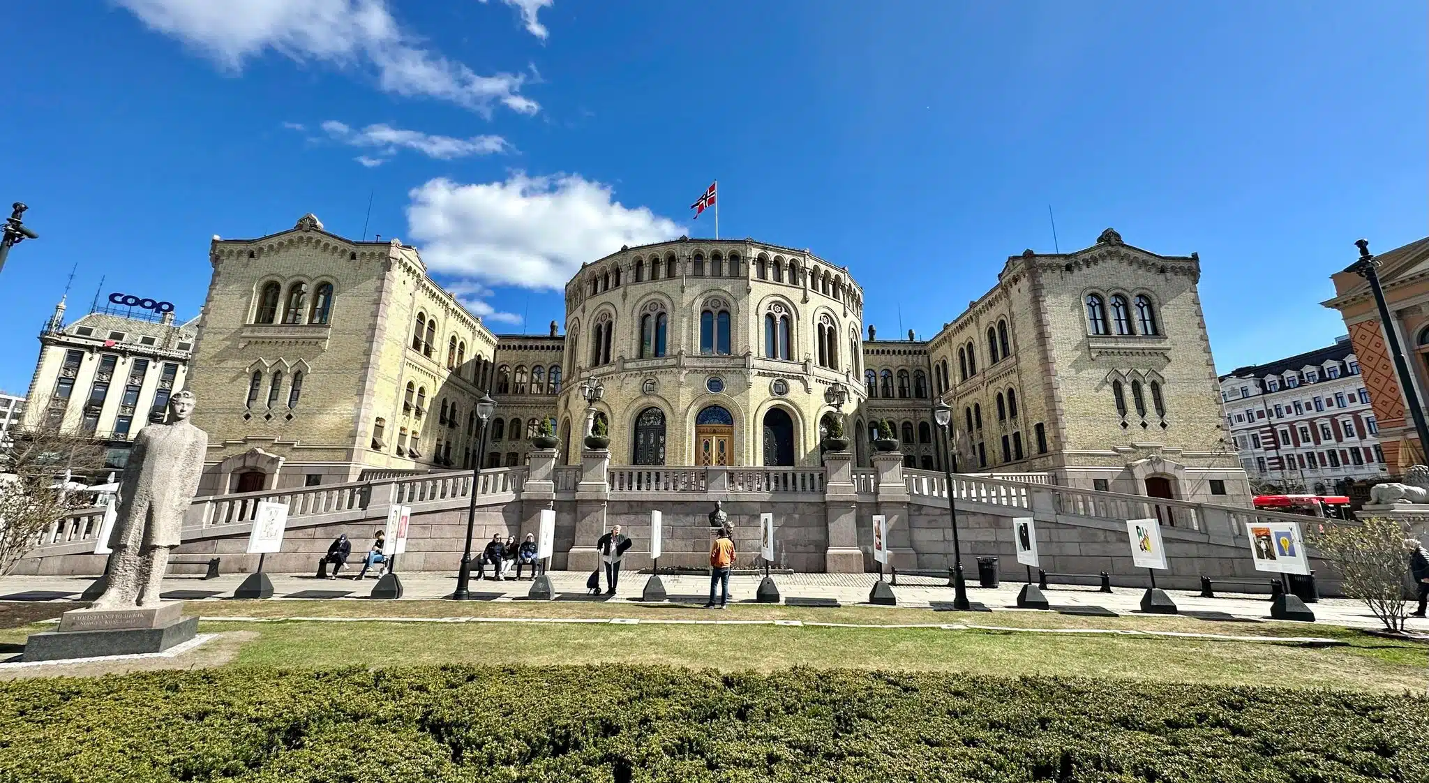 Przebudowa rządu Norwegii: Kluczowe zmiany w składzie ministerialnym