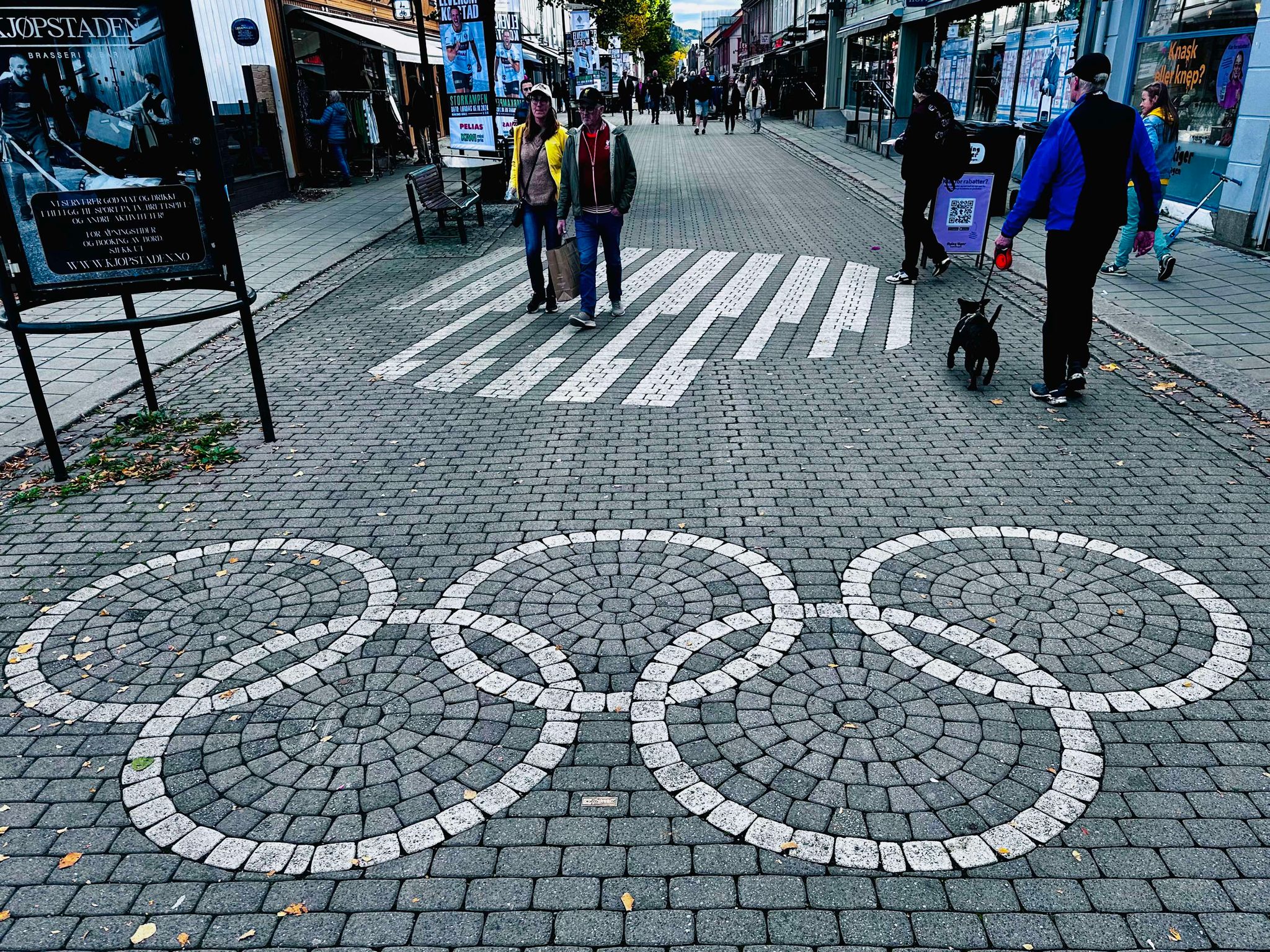 Zwiedzamy Norwegię: Lillehammer – Olimpijskie Miasteczko Pełne Atrakcji