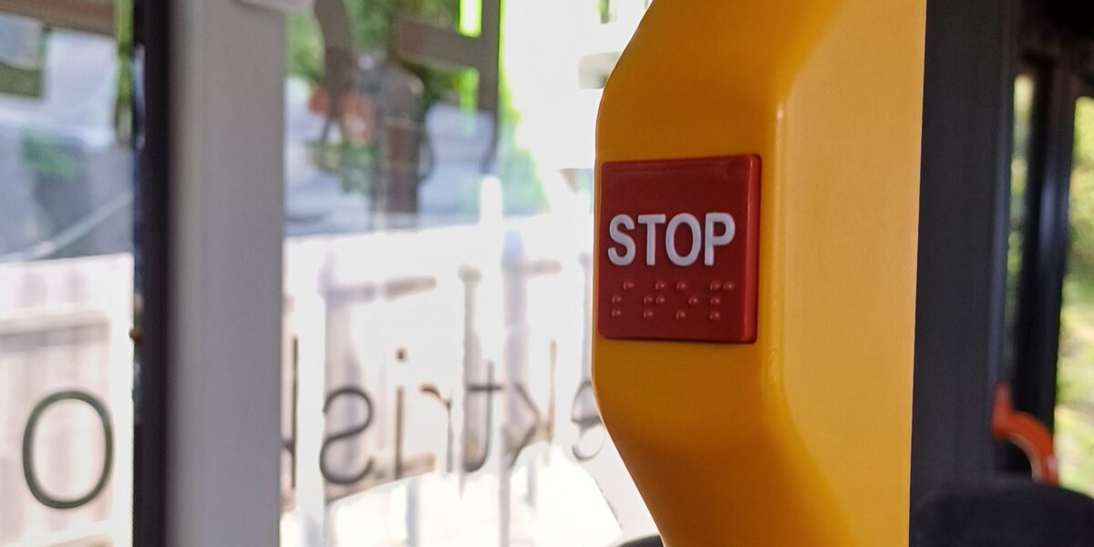 Østfold: Drastyczne cięcia w edukacji i transporcie zbiorowym – brak wsparcia z budżetu państwa