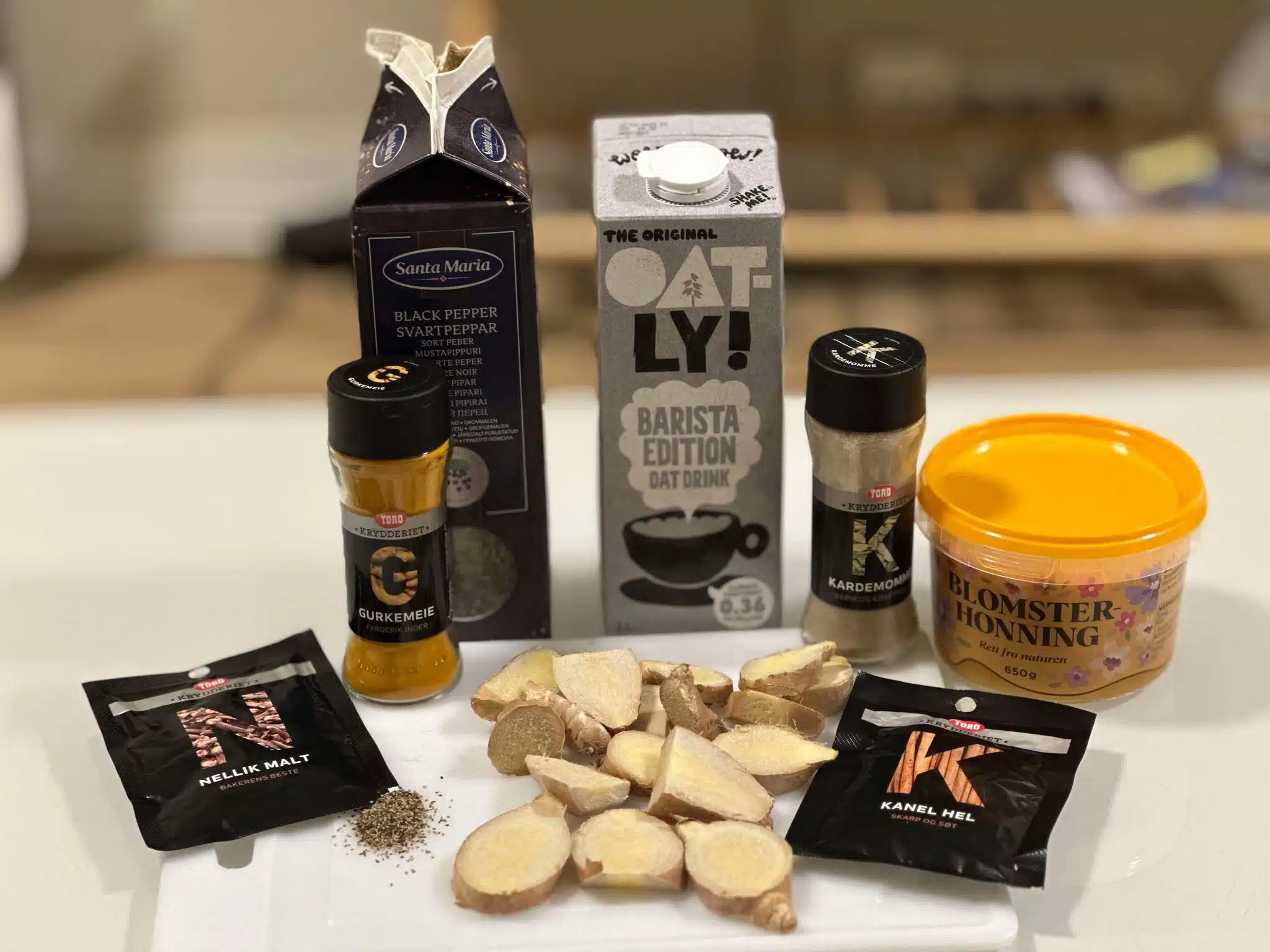 Przepis na Złote Mleko i Właściwości Jego Składników