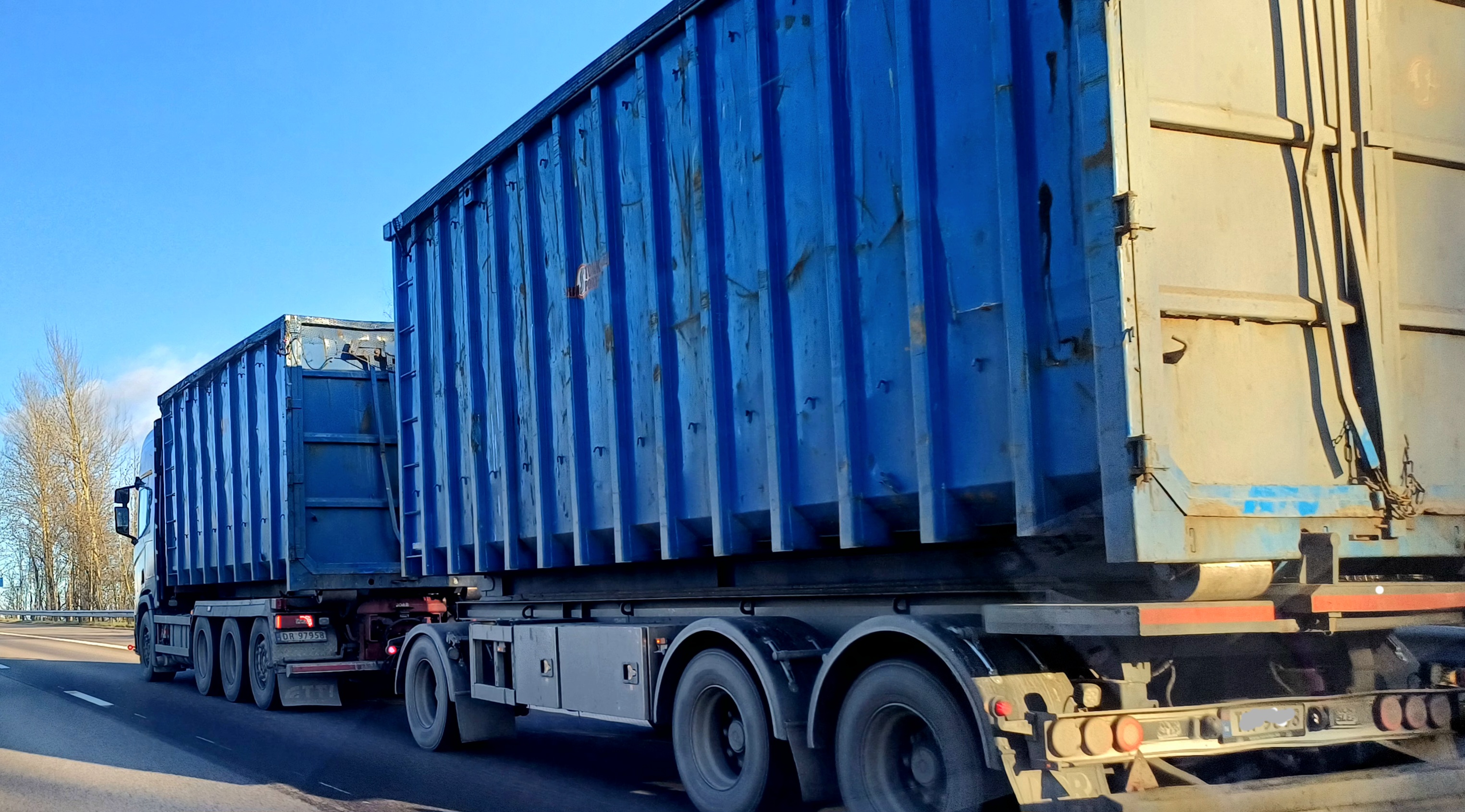 Niebezpieczne naruszenia w branży transportowej – kontrole i wysokie kary