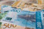 Norges Bank sprzedaje waluty i kupuje korony - Państwo zyska 27 miliardów NOK