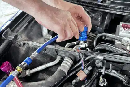 Dlaczego warto serwisować klimatyzację w Twoim aucie?