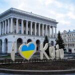 Rząd Norwegii chce przeznaczyć kolejne 85 miliardów koron na wsparcie Ukrainy w 2026 roku. Norwegowie pytają: kiedy inwestycje u nas?