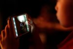 Społeczeństwo mówi „dość” algorytmom - tysiące głosów w obronie dzieci w internecie: Norwegia pierwsza w Europie