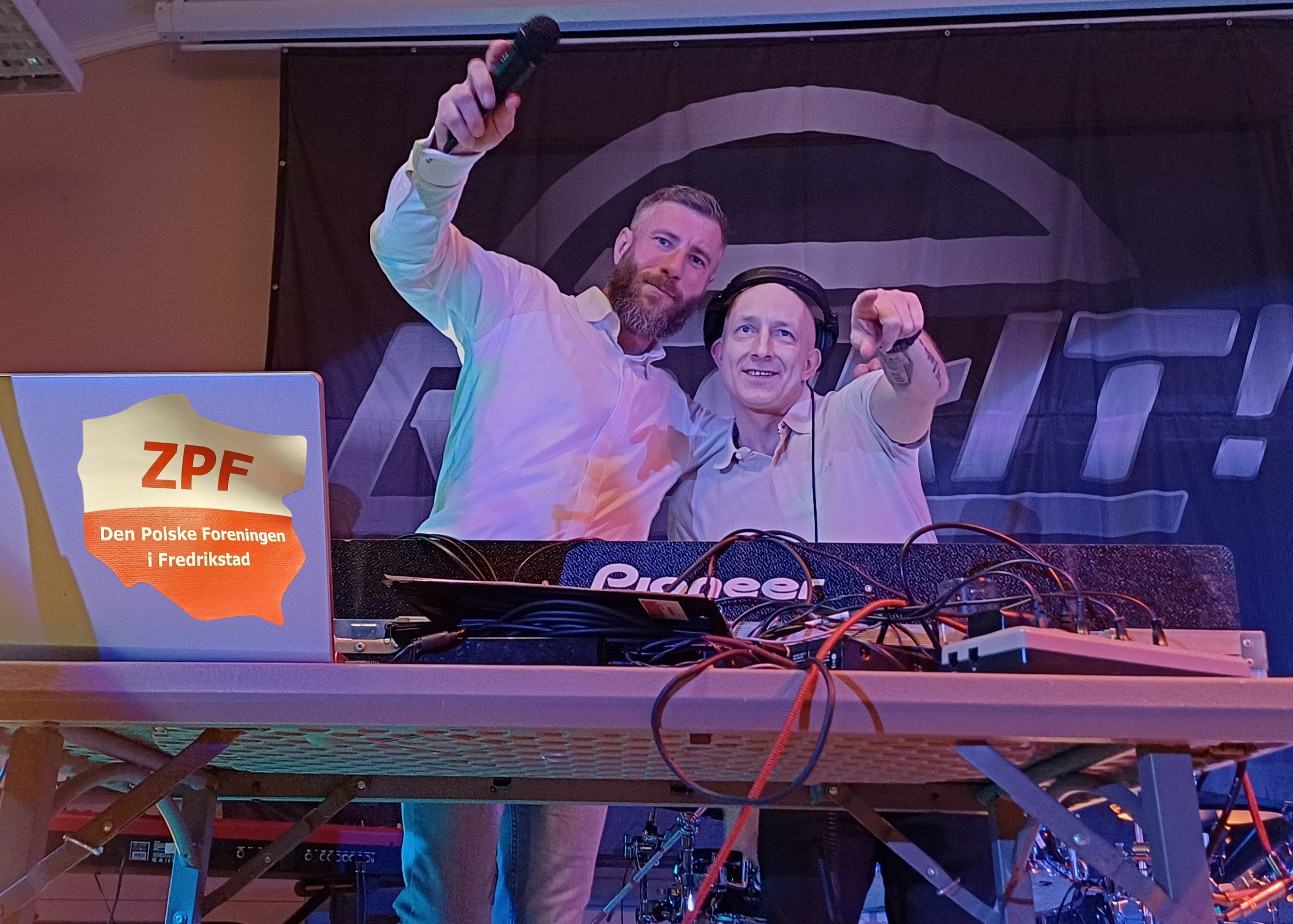 Energia, muzyka i tradycja – Magiczne Andrzejki we Fredrikstad!