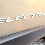 Kto jeszcze kupuje auta z silnikiem spalinowym? Czy elektryczna rewolucja zatrzymała się na dostawczakach? - dane z norweskiego rynku