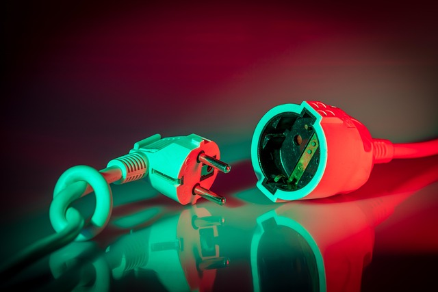 Nielegalne praktyki przy sprzedaży umów na energię elektryczną przy przejęciu nieruchomości: Jak działać zgodnie z prawem?