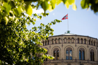 Zmiana ustroju państwa na stole parlamentu: Republika zamiast monarchii? Norweski parlament rozpatruje zmiany konstytucji