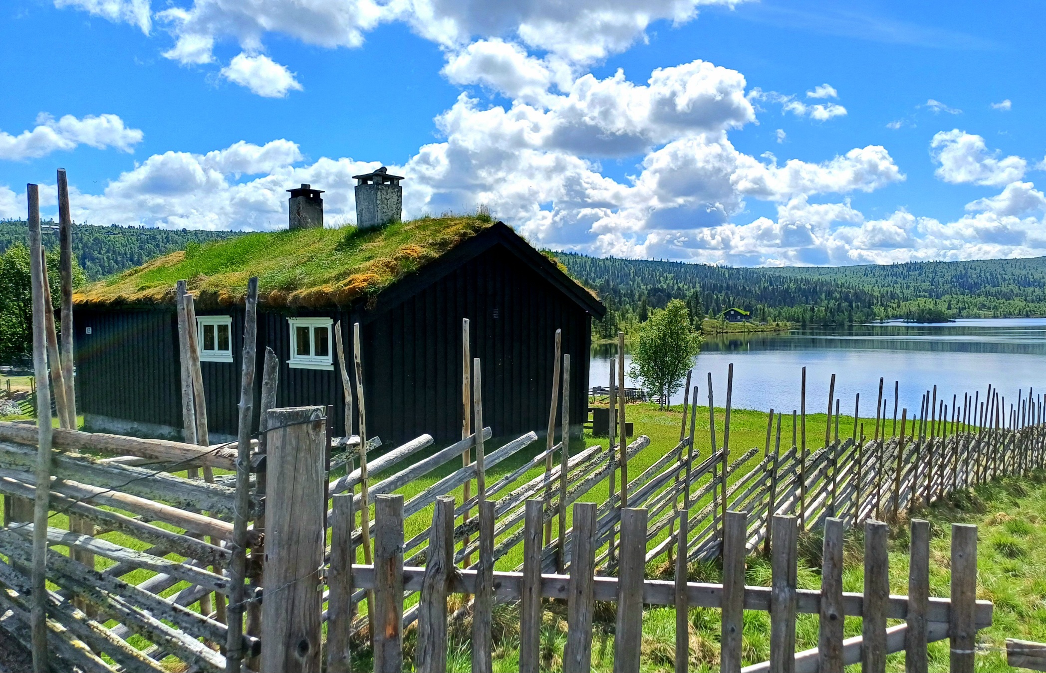 Boom wraca: Norwegia znów przyciąga kupujących domki wakacyjne - co stoi za tym trendem?