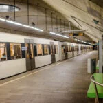 Więcej kursów i mniej tłoku: Oslo inwestuje miliardy - nowe wagony dla T-banen