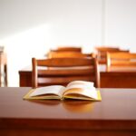Niepokojący trend w Norwegii: Coraz więcej uczniów kończy naukę bez ocen - absencja odbiera uczniom szanse