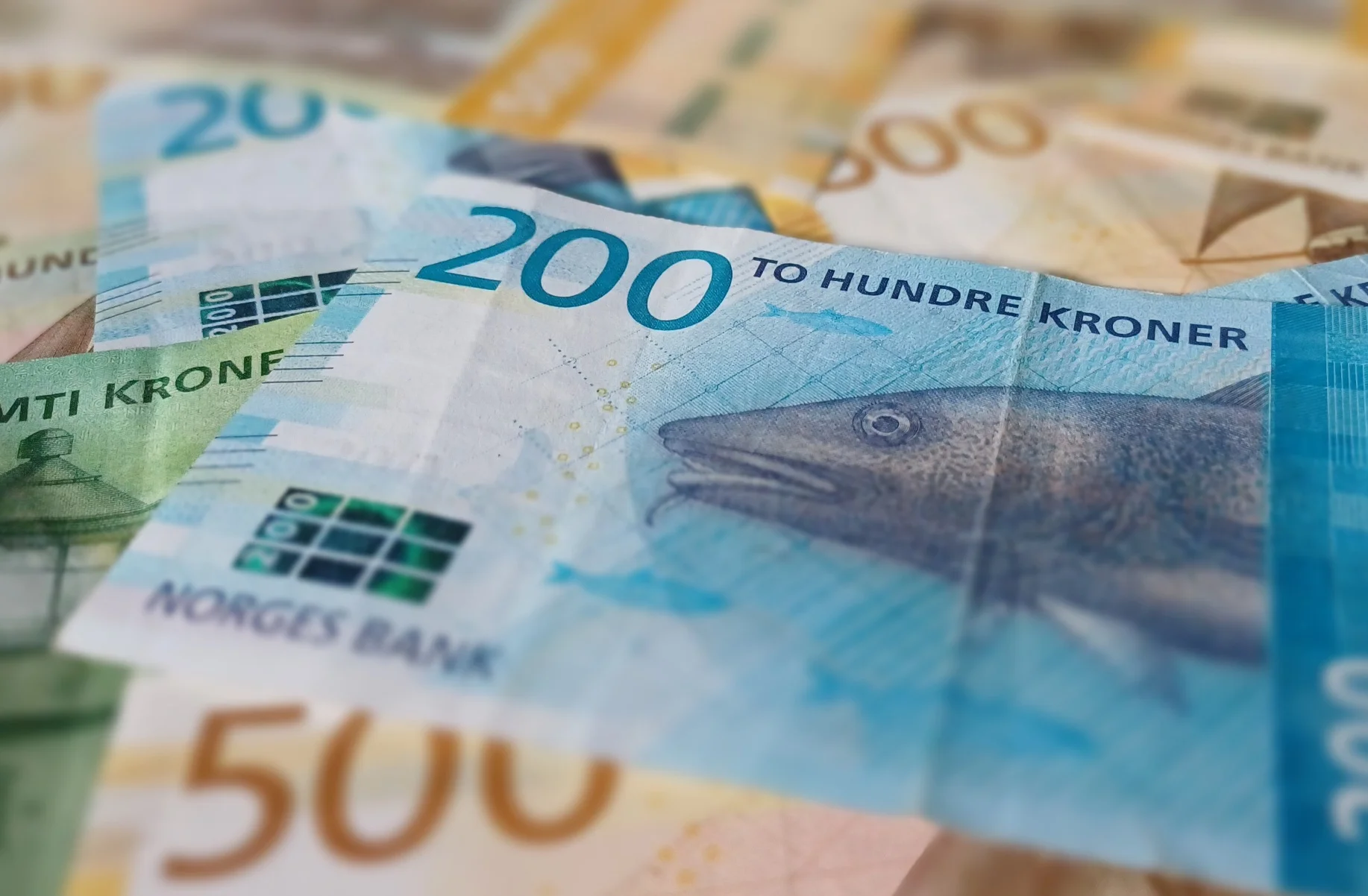 Norges Bank: Rośnie ryzyko cyberataków i napięć geopolitycznych. Gotówka istotna w sytuacjach kryzysowych