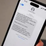 Fałszywe bilety, SMS-y, inwestycje i kody QR - tak działają oszuści w 2026 roku. Eksperci ostrzegają