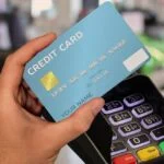 Płacisz kartą za granicą? Nie daj się złapać na wakacyjną pułapkę! - nie przepłacaj