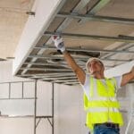 Rzetelny wykonawca: jak sprawdzić firmę przed remontem lub budową?