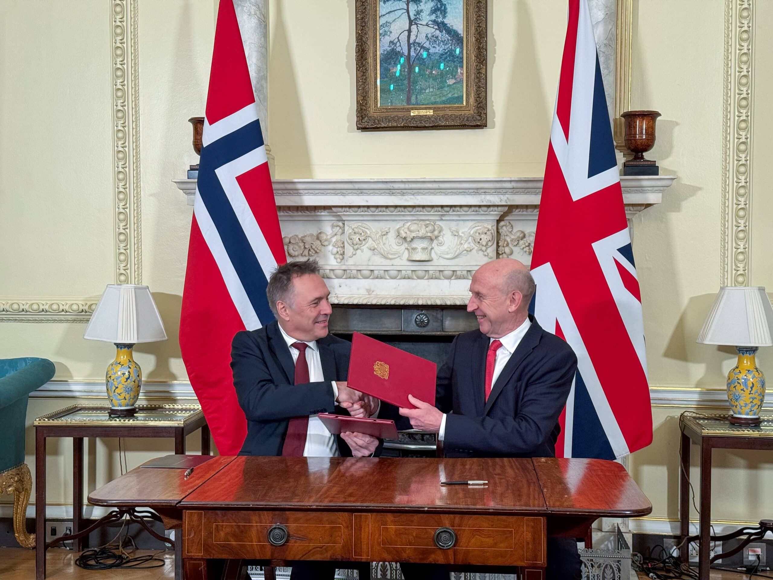 Norwegia i Wielka Brytania chcą zwiększyć bezpieczeństwo regionu - nowe działania w Arktyce i na północy Europy