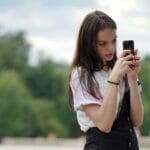 Rząd Norwegii naciska na Meta. Dzieci mają być lepiej chronione w internecie - co się zmieni?
